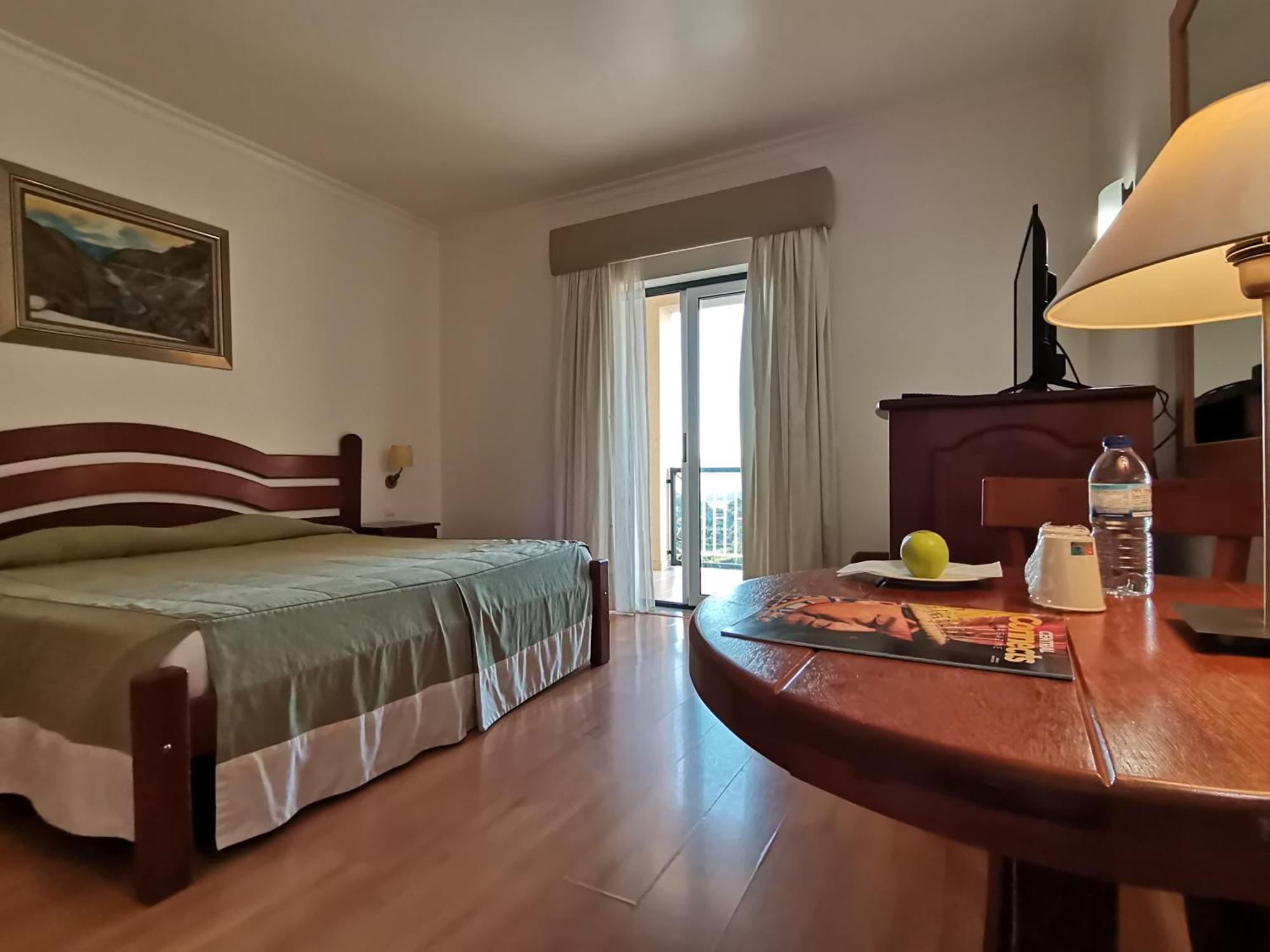 Hotel Quinta Dos Cedros Celorico Da Beira Dış mekan fotoğraf
