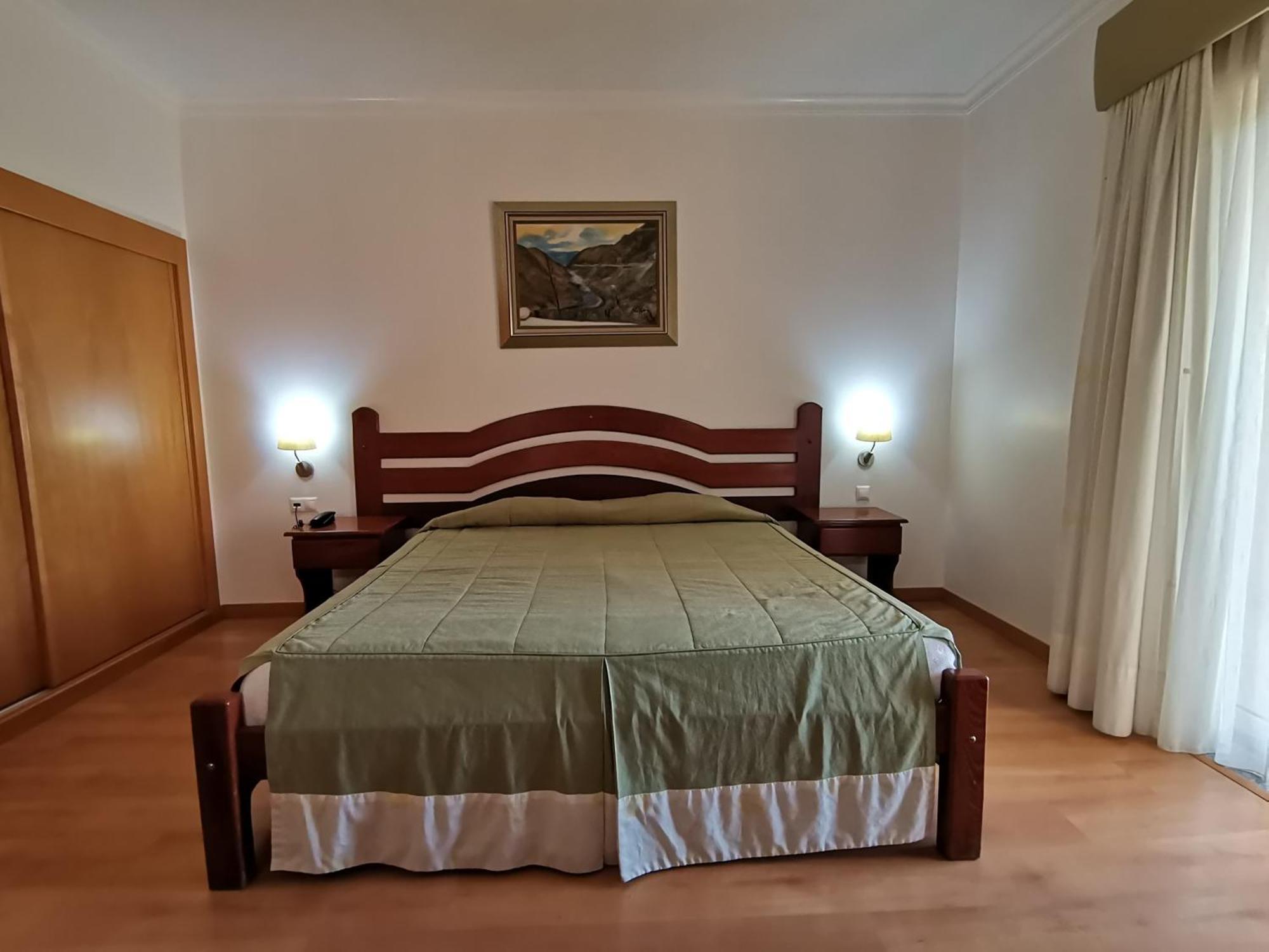 Hotel Quinta Dos Cedros Celorico Da Beira Dış mekan fotoğraf