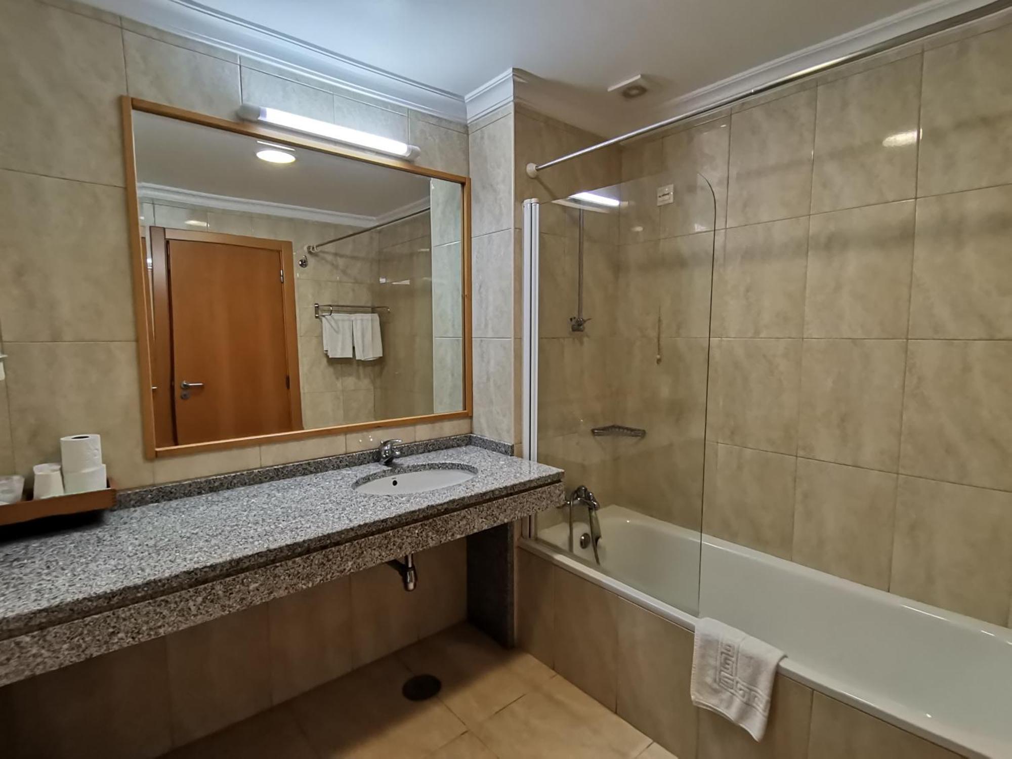 Hotel Quinta Dos Cedros Celorico Da Beira Dış mekan fotoğraf