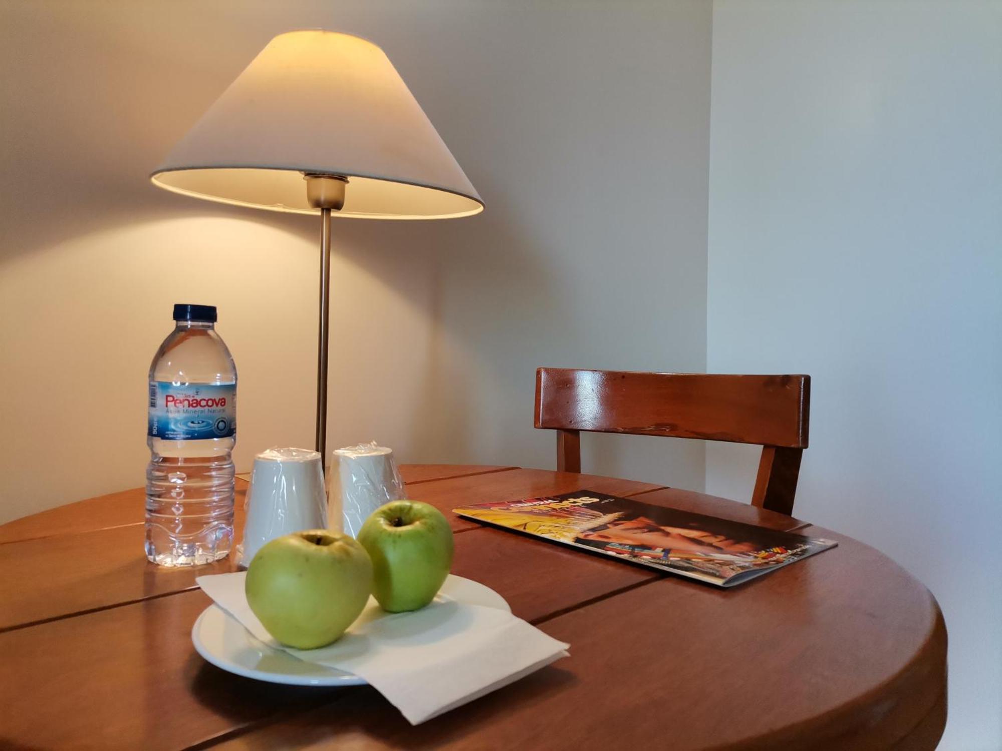 Hotel Quinta Dos Cedros Celorico Da Beira Oda fotoğraf
